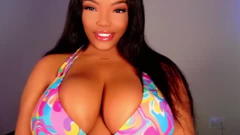 MayBabi online show from November 19, 12:48 pm