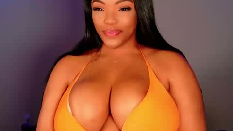 MayBabi online show from October 6, 1:18 pm