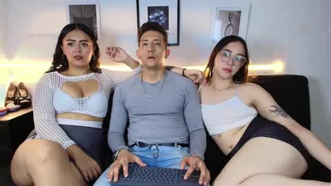 Maykol victoria1624 online show from June 7, 7:52 pm