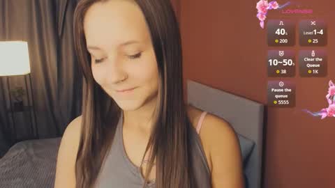 May online show from October 22, 3:57 pm