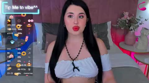 MayaLevi online show from October 5, 7:10 pm