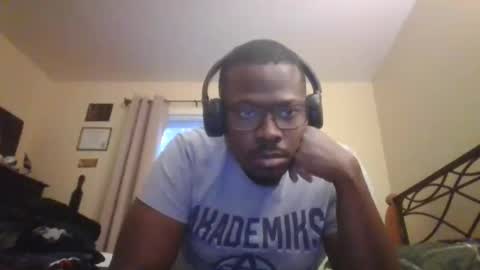 Mark online show from October 5, 11:34 pm