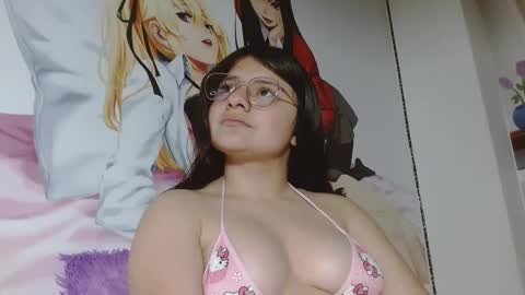 Snapshot of mckennahot303av chatting on March 11, 5:24 pm mackenna av online show from March 11, 5:24 pm