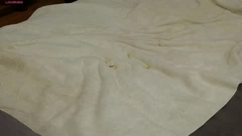 Snapshot of mcload1 chatting on October 19, 5:45 am McLoad1 online show from October 19, 5:45 am