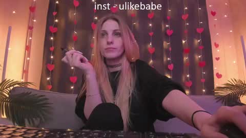 Anna online show from February 28, 12:10 am