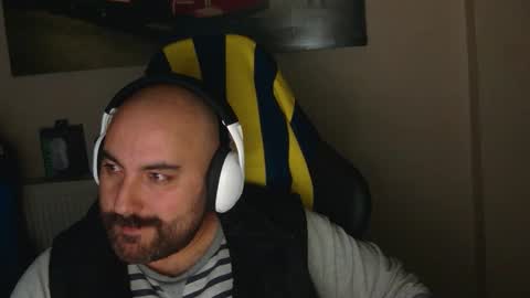 Welcome To My Room Adminn online show from January 17, 12:31 am