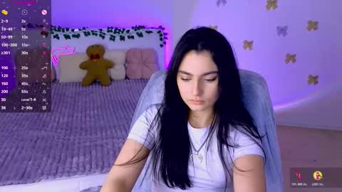 Dina online show from February 4, 10:46 pm