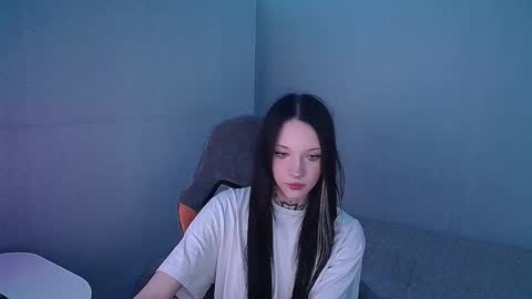 mefwhOre online show from October 9, 5:29 pm