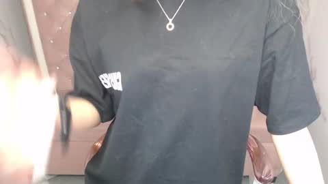 Snapshot of megan_collins_b chatting on October 9, 1:16 pm megan_collins_b online show from October 9, 1:16 pm