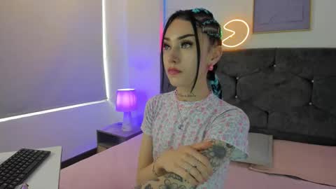 megan_morphy online show from March 29, 8:21 pm