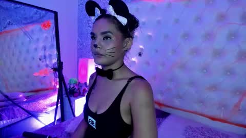 megan_tower online show from October 19, 11:53 pm