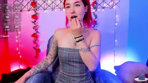  Megan  Online 1200am To 600 am Colombian time online show from February 12, 5:55 am