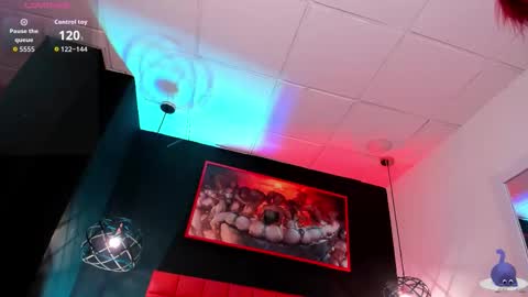 Snapshot of megan_wolf_1 chatting on October 7, 4:19 am Megan Online 1200am To 600 am Colombian time online show from October 7, 4:19 am