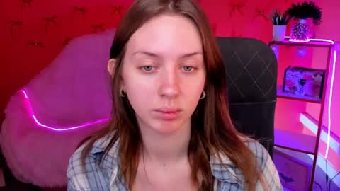 Megan online show from May 9, 6:08 am