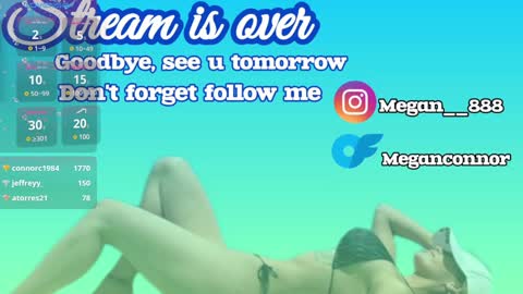 Snapshot of meganconnor_ chatting on December 31, 6:37 am Megan online show from December 31, 6:37 am
