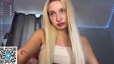 Snapshot of meganfoxys chatting on September 18, 10:52 am Jenny online show from September 18, 10:52 am