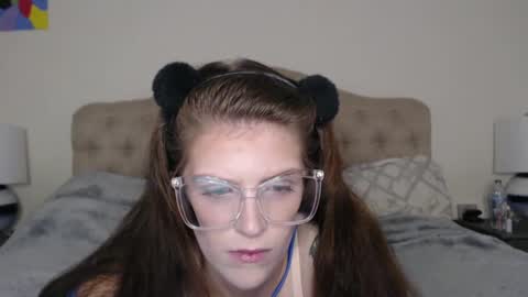 Megan online show from September 19, 10:13 pm