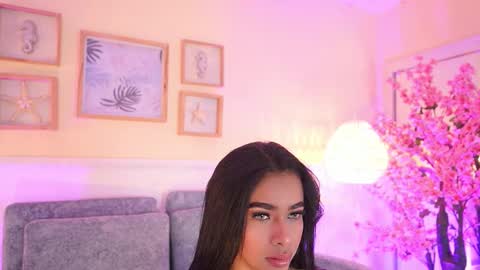 Megan Lowell online show from January 31, 7:11 pm