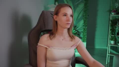 megan online show from May 28, 1:58 am