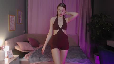 megg_ryan online show from March 14, 3:38 pm