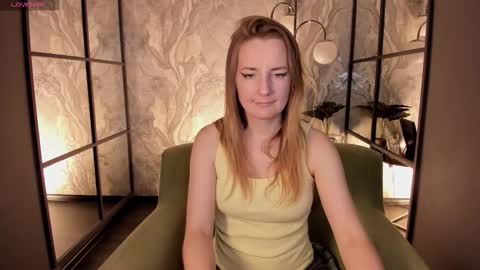 Meggy online show from October 16, 1:44 pm