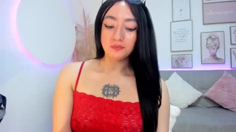 Snapshot of meghan_lane chatting on October 2, 2:38 pm meghan_lane online show from October 2, 2:38 pm