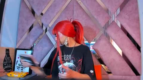 meghanqueen__ online show from March 20, 8:19 am