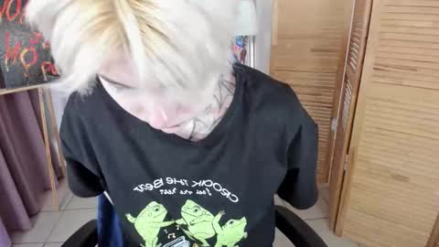 mekurisu online show from February 9, 6:28 am