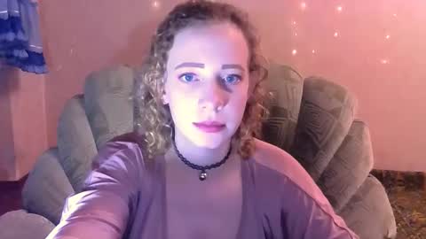 Mel Mellie online show from February 2, 9:45 pm