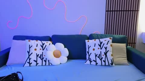 Mel online show from February 26, 9:01 am