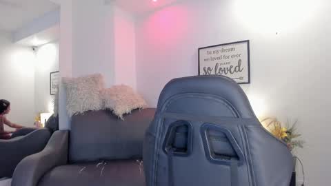 melan_owen online show from February 24, 11:02 am