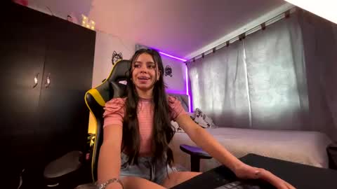 MELANI online show from October 18, 8:57 pm