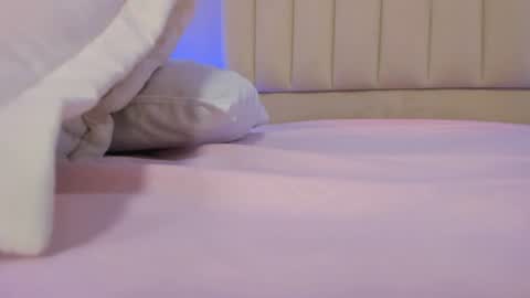 Melanie online show from July 2, 3:04 am