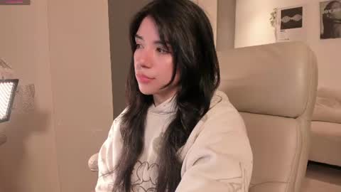 Melanie online show from July 7, 1:51 am