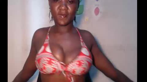 Snapshot of melanin_coco chatting on September 30, 8:25 am Bene online show from September 30, 8:25 am