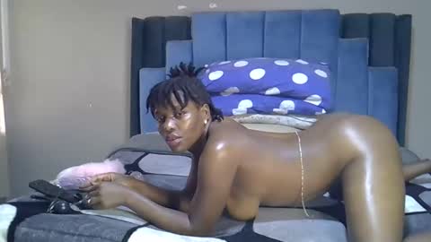 Moon online show from March 2, 11:28 am