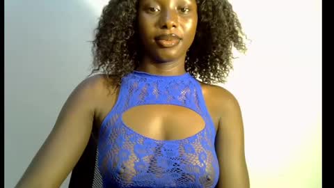 Snapshot of melanine_floral chatting on February 23, 7:55 am Praiz online show from February 23, 7:55 am