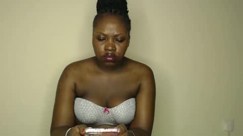 melaningoddess30 online show from February 23, 5:12 am