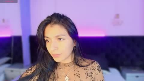 Melannyy 3 online show from June 25, 5:12 am
