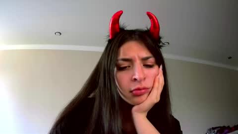 melena_caramel online show from April 14, 7:11 am