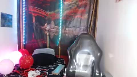 melhiza online show from February 17, 6:06 pm