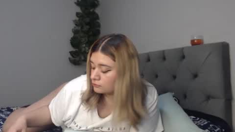 meliinna_xxx online show from January 16, 5:05 am