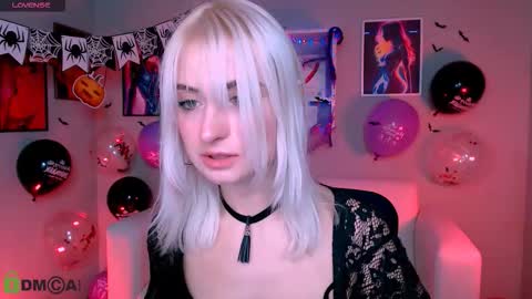 Melisa online show from October 22, 7:04 pm