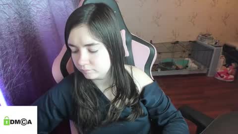 melisanilson online show from November 23, 10:24 am