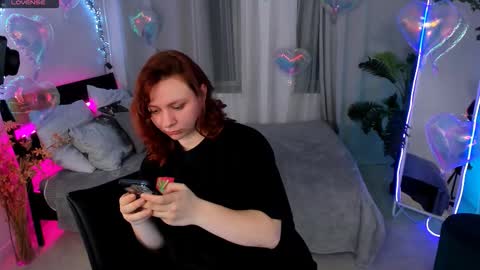 Melissa online show from February 9, 2:21 pm