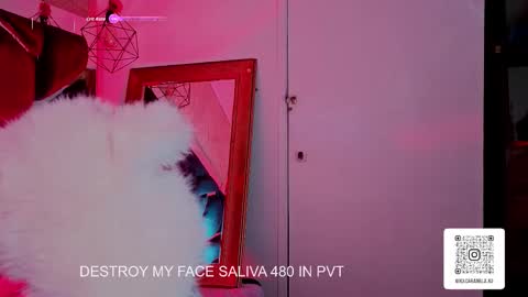 Lissa  online show from February 25, 7:06 pm