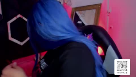 Lissa  online show from April 10, 7:07 pm