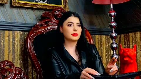 Snapshot of melissa_glow chatting on February 1, 11:42 am Melissa online show from February 1, 11:42 am