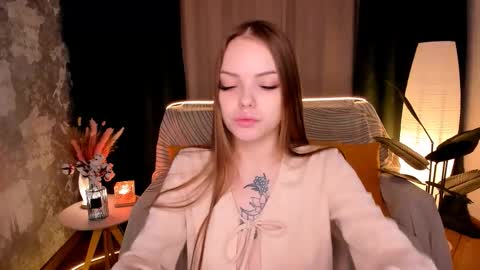 Melisa online show from December 2, 2:10 am