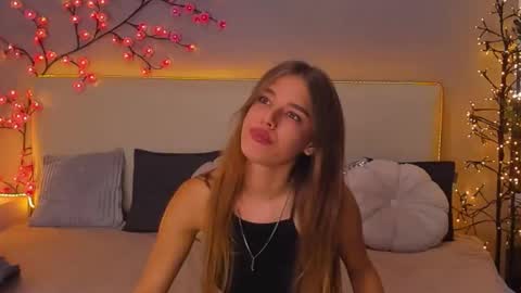 Snapshot of melissacrayzy chatting on September 20, 7:44 am MelissaCrayzy online show from September 20, 7:44 am